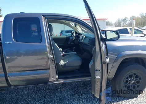 2020 Toyota Tacoma Sr5 V6 z USA, uszkodzony, nr VIN 3TYSZ5AN7LT005689